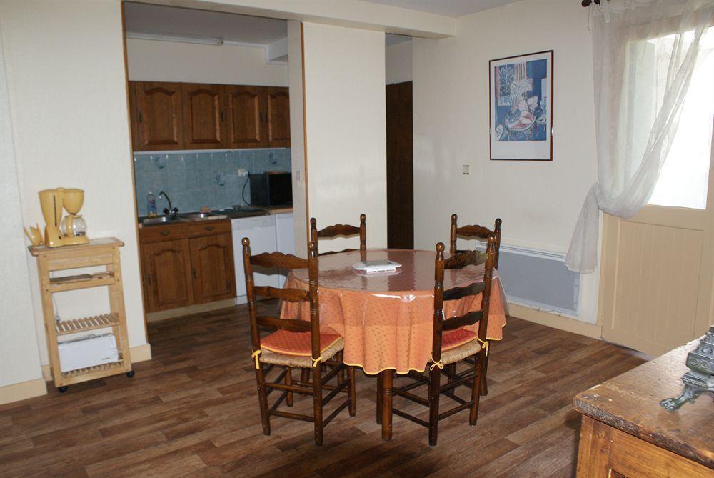 Hotel De La Bonnheure Брасьо Екстериор снимка